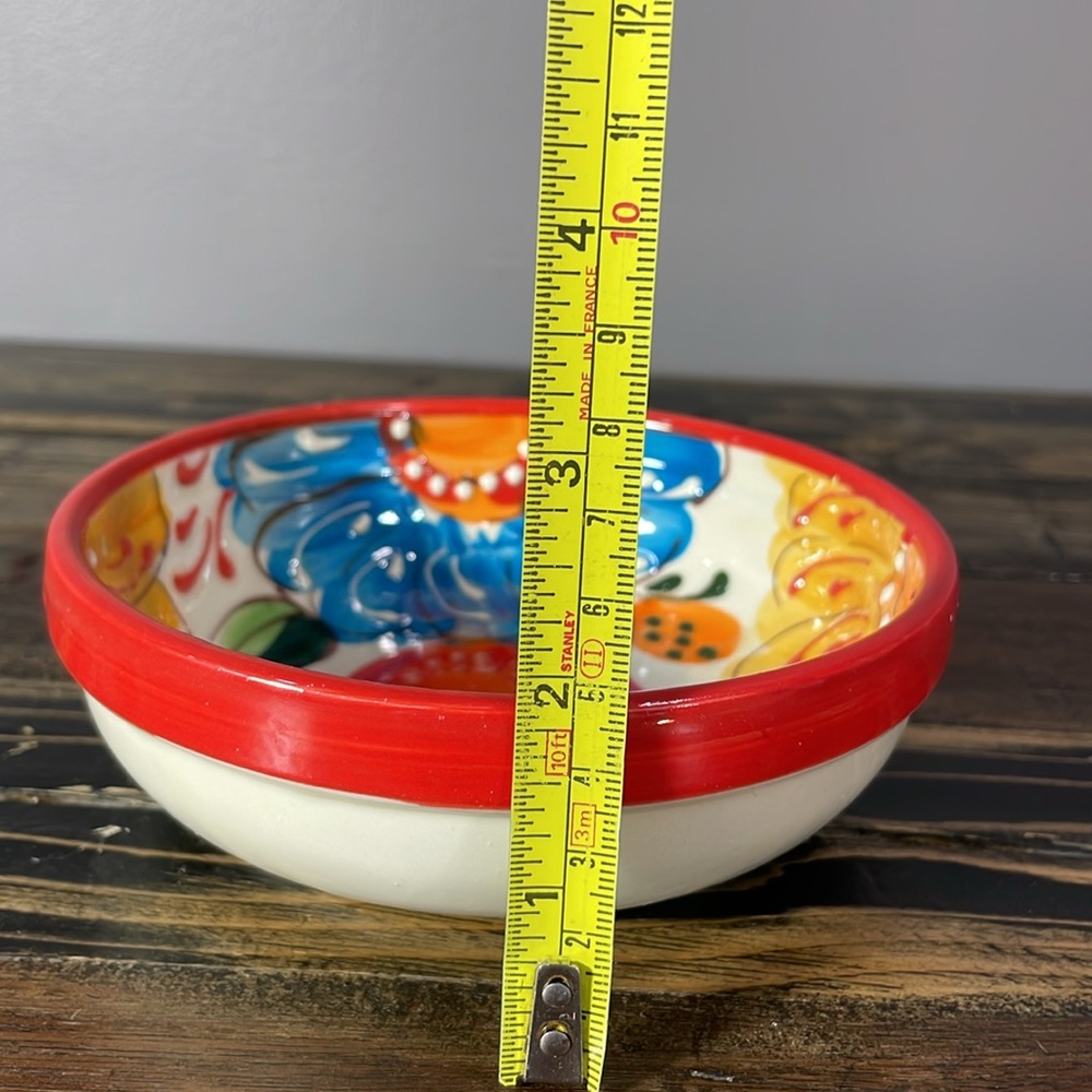 Hand made and hand painted elaboracion artesanal bowl with raised pattern. - Picture 8 of 9